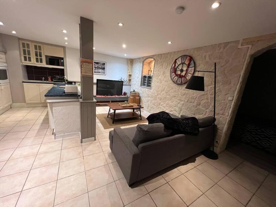 Les 4 Chenes - T2 Refait A Neuf Apartment Le Pont-de-Beauvoisin Ngoại thất bức ảnh