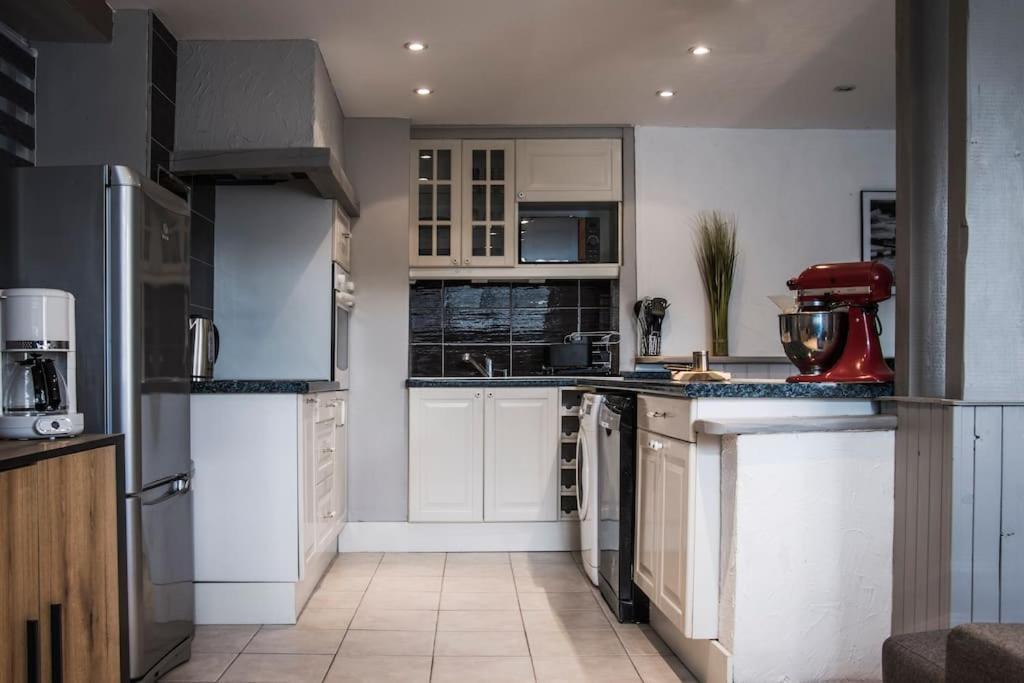 Les 4 Chenes - T2 Refait A Neuf Apartment Le Pont-de-Beauvoisin Ngoại thất bức ảnh